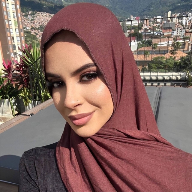 Amira Basheer OnlyFans profiili